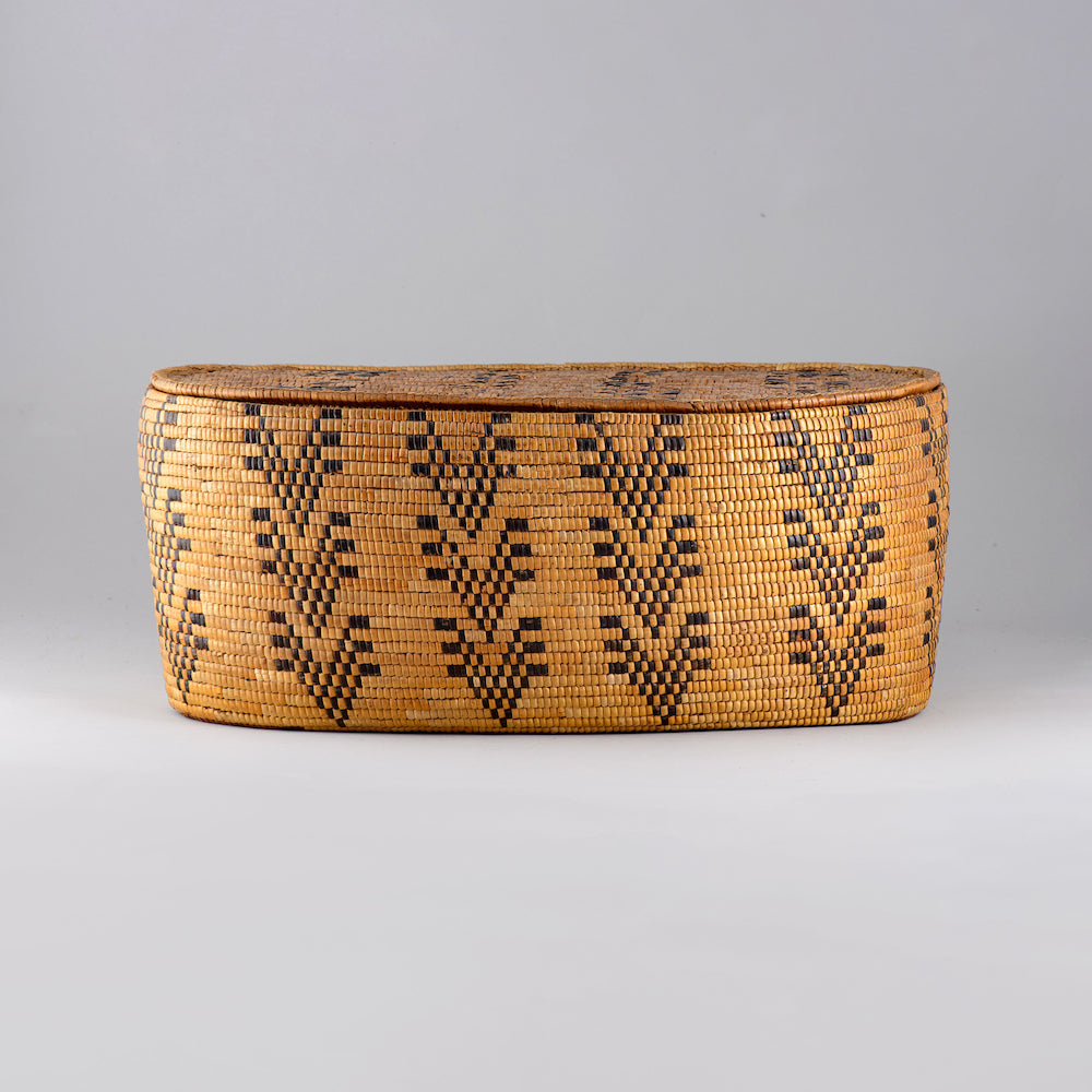 Thompson River Oval Basket with Lid