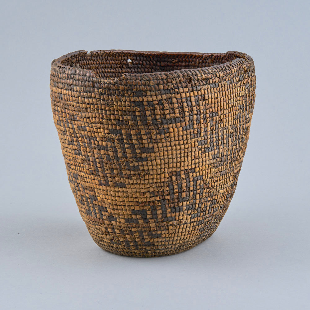 Imbricated Basket